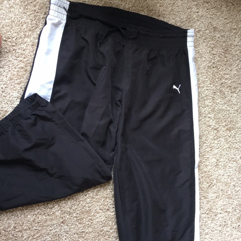 Cropped puma pants